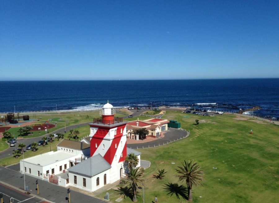 2 Bedroom Property for Sale in Mouille Point Western Cape